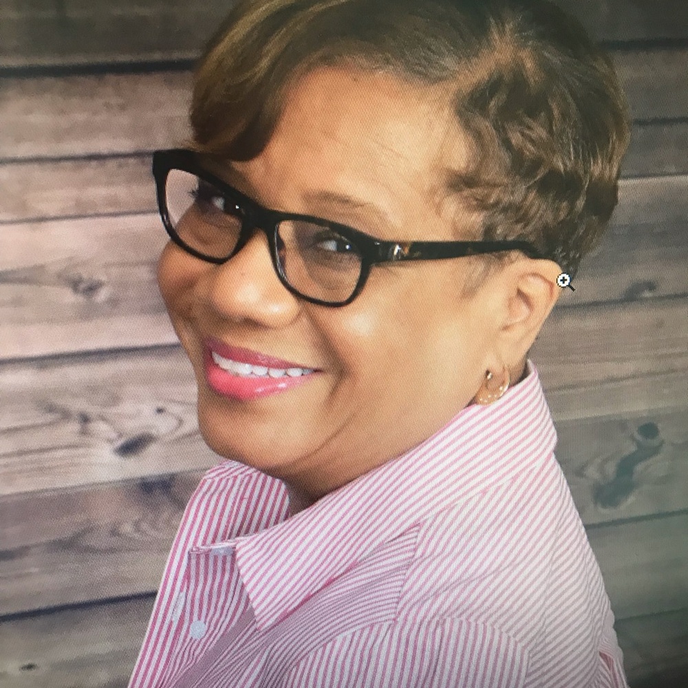 Meet your Posher, Bbrenda